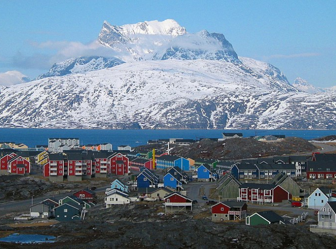 21 giugno: festa nazionale in Groenlandia. Si celebra il "giorno più lungo"